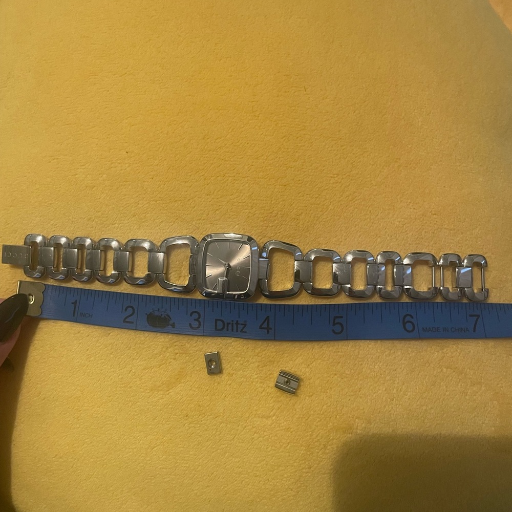 GUCCI watch - Picture 9 of 9